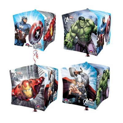 Balão cubo com imagens dos Avengers: Capitão América, Homem de Ferro, Hulk e Thor