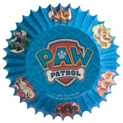 Taça de papel azul com personagens Paw Patrol e logotipo ao centro