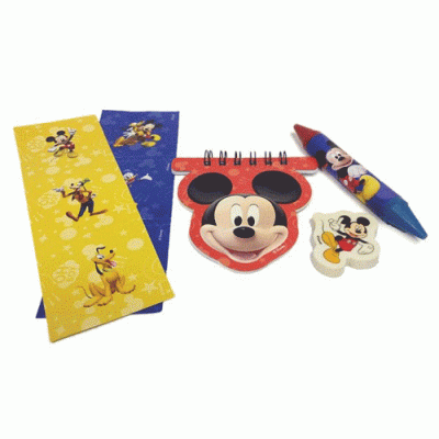 Conjunto de papelaria do Mickey incluindo marcadores de página, bloco de notas, caneta e borracha.
