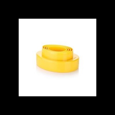 Fitas elásticas de resistência amarelas enroladas