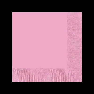 Toalha de banho rosa com textura felpuda e dobra no canto