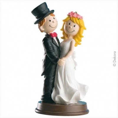 Figura decorativa de noivos para bolo de casamento