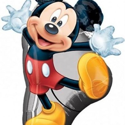 Balão foil do personagem Mickey Mouse com calções vermelhos e sapatos amarelos