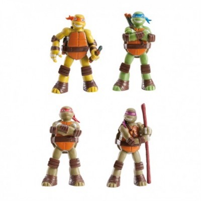 Quatro bonecos das Tartarugas Ninja em fundo branco
