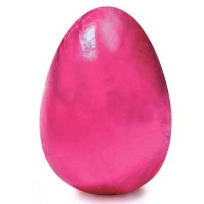 Ovo rosa decorativo com superfície lisa e brilhante