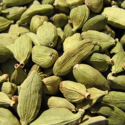 Vagens de cardamomo verde
