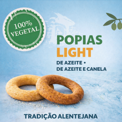 Dois biscoitos redondos em fundo azul com texto promocional em português.