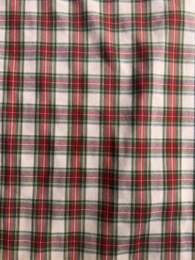 Tecido xadrez em tons de vermelho, verde, branco, rosa e amarelo