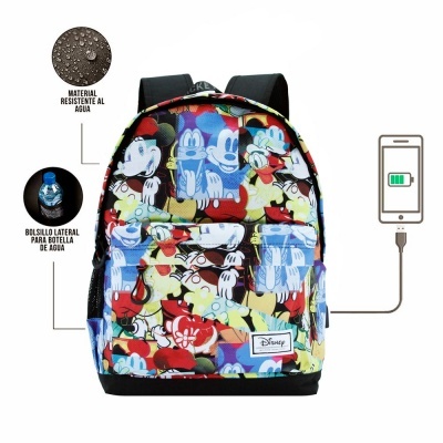Mochila colorida Disney com personagens Mickey Mouse e Minnie, bolso lateral e material resistente à água.
