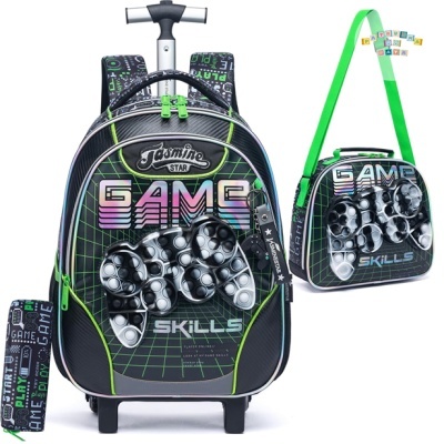 Mochila preta com comandos de videojogo e texto GAME SKILLS, estojo e bolsa a tiracolo