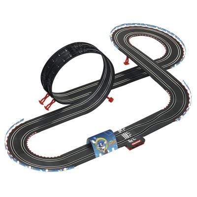 Pista de corridas para carros de brinquedo com loop e túnel decorado com Sonic