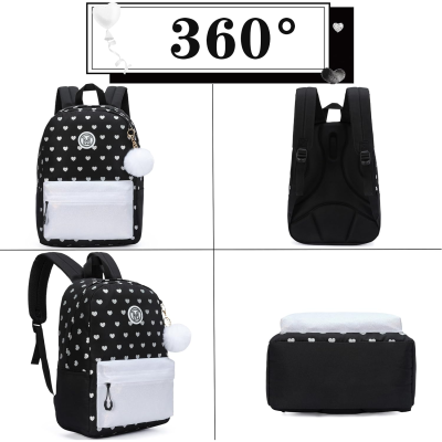 Mochila preta com corações brancos e bolso frontal branco