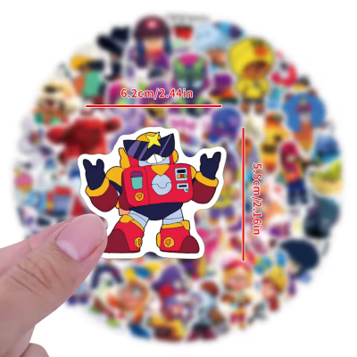 Autocolante colorido de robô em vinil segurado por uma mão