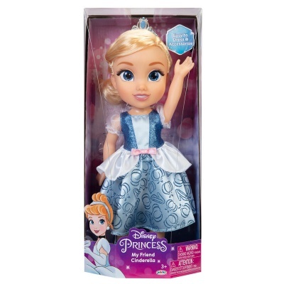 Boneca Disney Princess My Friend Cinderella na caixa
