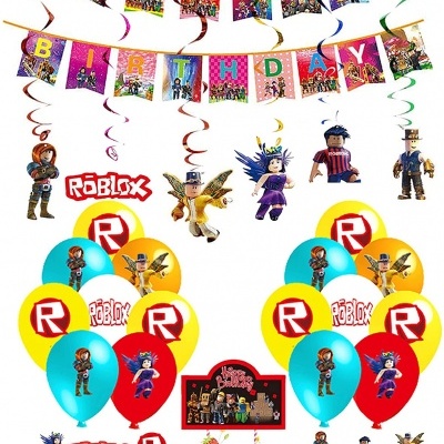 Decoração festa Roblox com balões, bandeirola, personagens, bolo e cupcakes