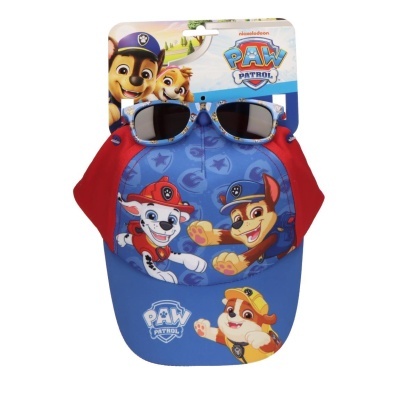 Boné azul e vermelho com personagens PAW PATROL e óculos de sol azuis.