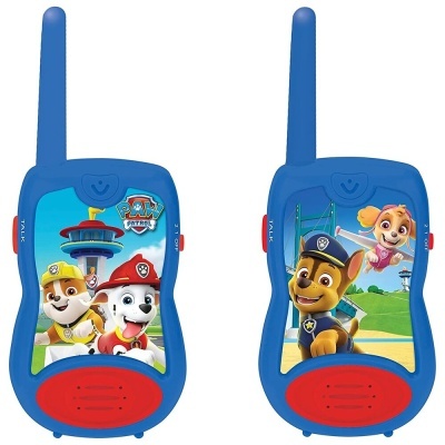 Dois walkie-talkies azuis com personagens de desenho animado e detalhes vermelhos