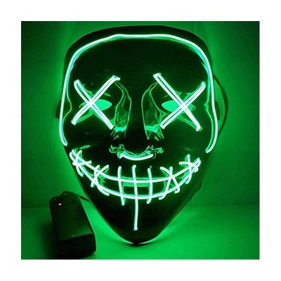 Máscara preta com luzes LED verdes em forma de rosto sorridente com olhos em X