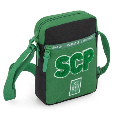 Bolsa de ombro verde e preta com letras SCP e logótipo Sporting CP