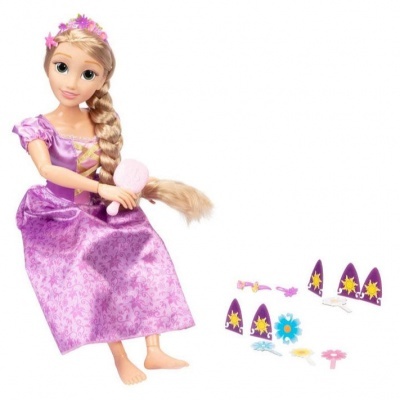 Boneca com vestido roxo e acessórios