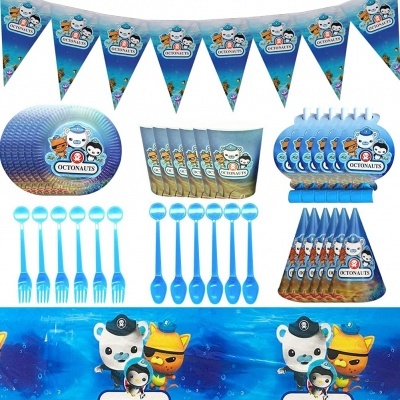 Artigos de festa Octonauts com decoração azul e personagens em plástico