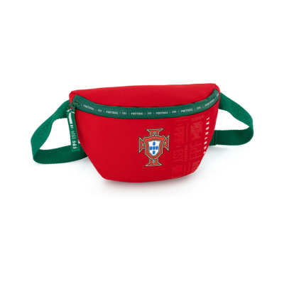 Bolsa de cintura vermelha com emblema da Federação Portuguesa de Futebol e fecho verde