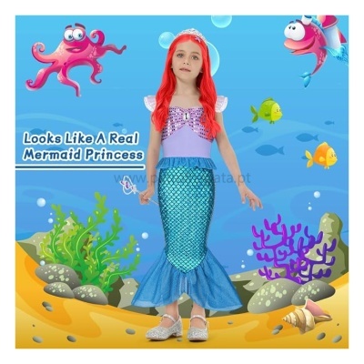 Criança a vestir vestido de sereia azul e lilás em fundo de fundo do mar colorido