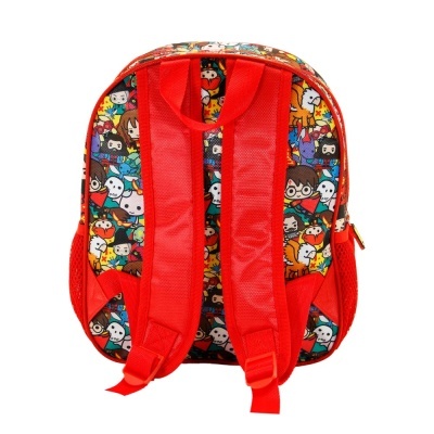 Mochila infantil colorida com alças vermelhas e estampado de personagens
