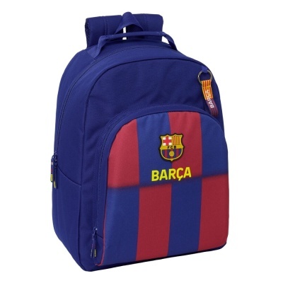 Mochila azul com bolso vermelho e azul com emblema do FC Barcelona e texto BARÇA