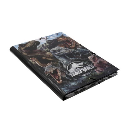Caderno capa dura com dinossauros e logo Jurassic World