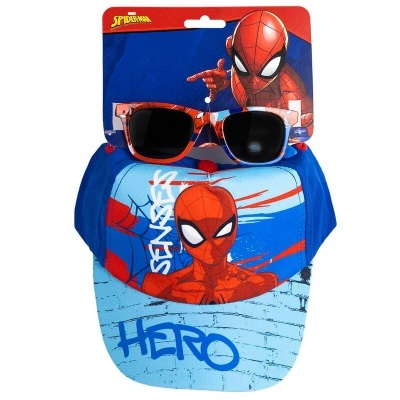Boné azul com Homem-Aranha e óculos de sol com armação em vermelho e preto