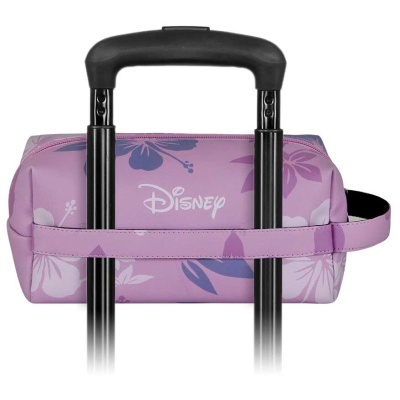 Bolsa de viagem lilás com padrão floral e logo Disney, fixa em mala