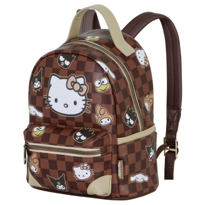 Mochila pequena castanha xadrez com personagens Hello Kitty e fecho dourado