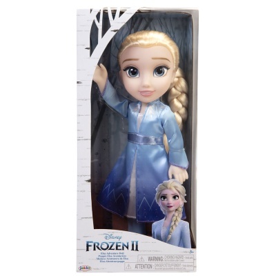 Boneca Disney Frozen II em embalagem com vestido azul e trança