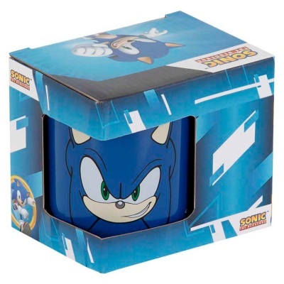 Caneca azul com o rosto do Sonic embalada numa caixa azul com logótipo
