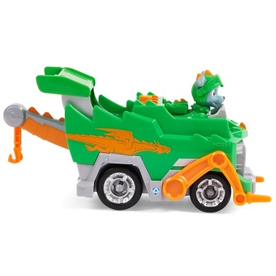 Veículo de brinquedo verde com personagem cinzento e capacete