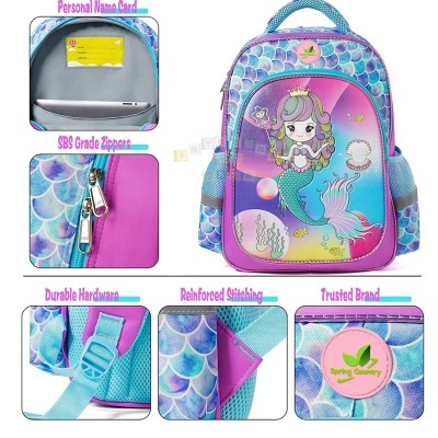 Mochila infantil com imagem de sereia e padrão estilo escamas em cores azul e lilás