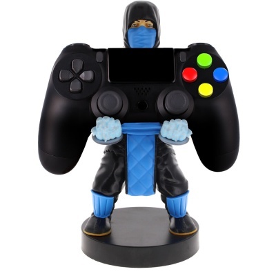 Suporte para comando videojogo design ninja preto azul com comando preto e botões coloridos