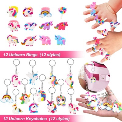 Anéis e porta-chaves de unicórnio coloridos em várias formas e estilos