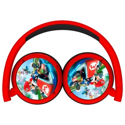 Headphones vermelhos com imagem do Super Mario e kart nos copos