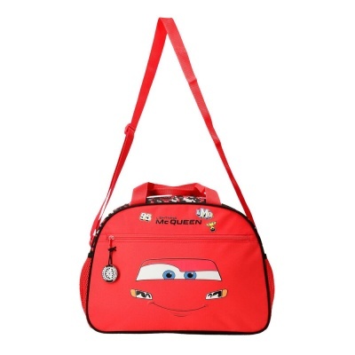 Mala vermelha de desporto com estampa do personagem McQueen dos Cars