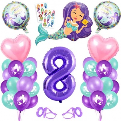 Conjunto de balões coloridos tema sereia com número 8 e corações.