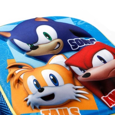 Mochila infantil com estampa dos personagens Sonic, Tails e Knuckles coloridos
