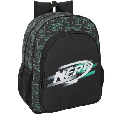 Mochila preta NERF com padrão geométrico verde e branco