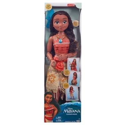 Boneca da Disney Moana na embalagem