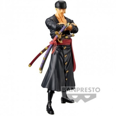 Figura colecionável de personagem masculino com casaco preto e espada