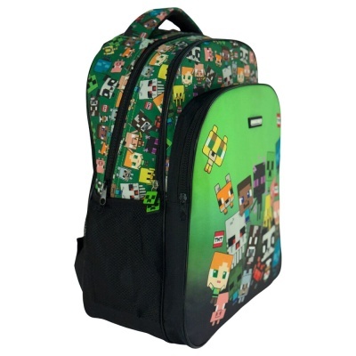 Mochila infantil verde com personagens em pixel art e fechos pretos