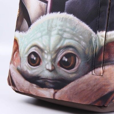 Estampa de Baby Yoda em tecido de mochila ou saco