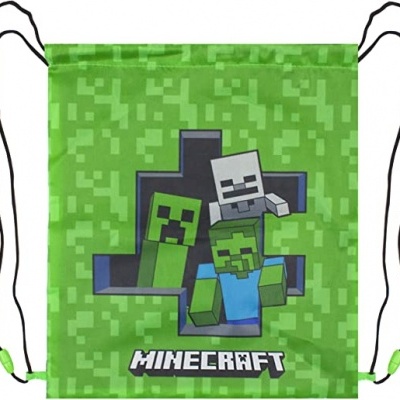 Saco de cordão verde com personagens do jogo Minecraft e texto MINECRAFT.