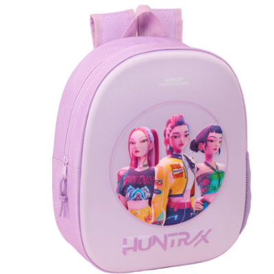 Mochila cor de rosa claro com imagem de três personagens femininas e textos KPOP DREAM PLAN e HUNTRIX
